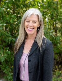 Link to: https://foothillsintegrative.janeapp.com/locations/foothills-integrative-psychology-neurotherapy/book/#/staff_member/1/treatment/5